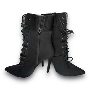 Cute Stylish Black Booties